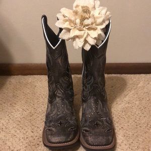 Laredo Women’s Cowboy Boots